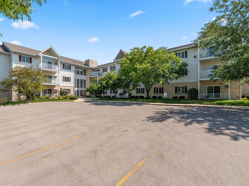 1st image of 715 Canterberry COURT #201