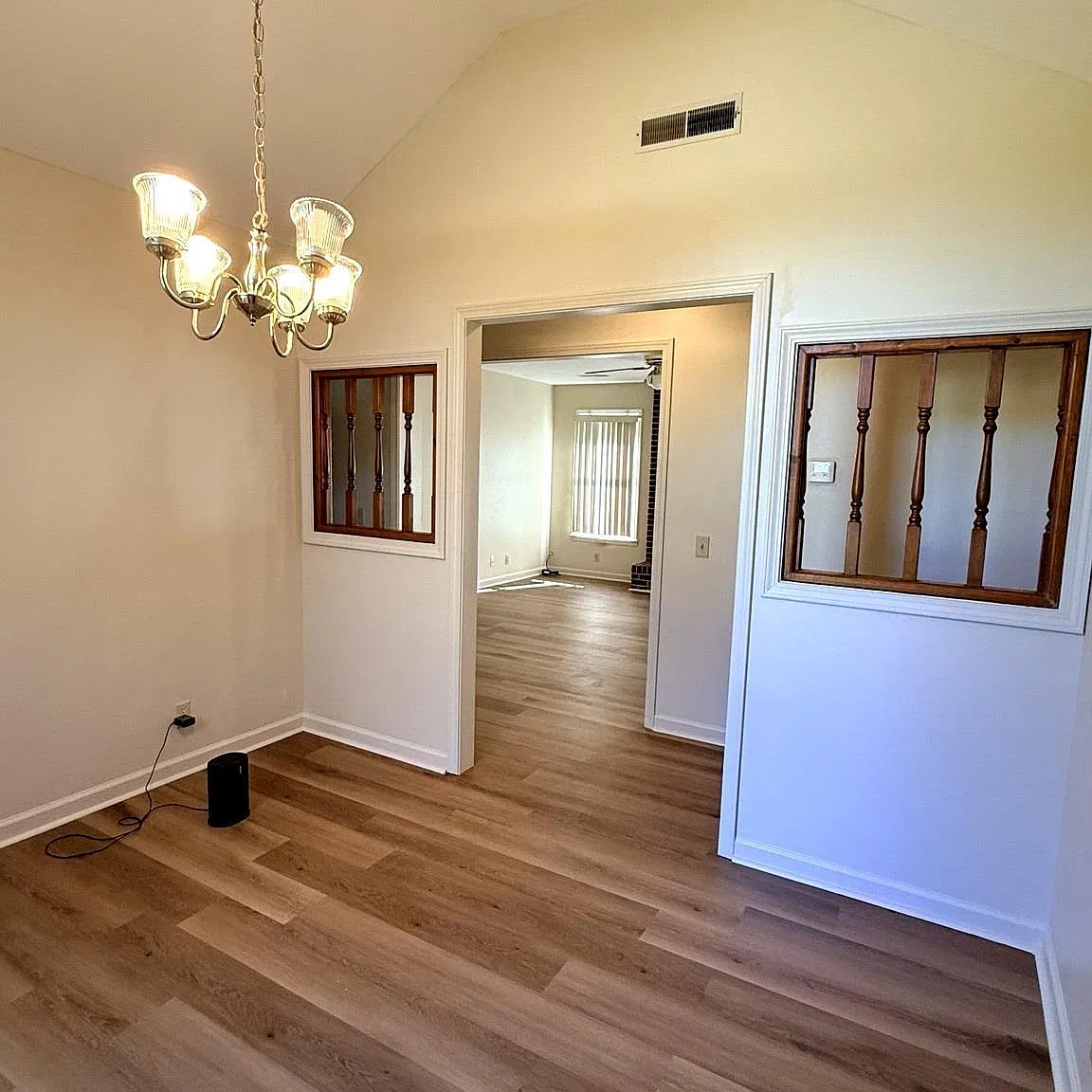 3 bed, 1393 sqft, $1,850 — Photo 4