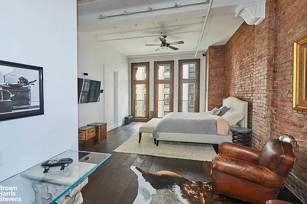 Rented by Brown Harris Stevens | media 8