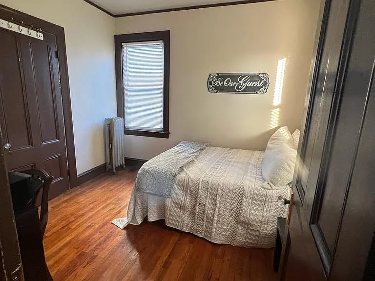 143 Stewart St — Photo 3