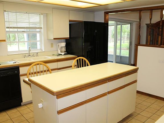5th image of 28704 Sonny Dr