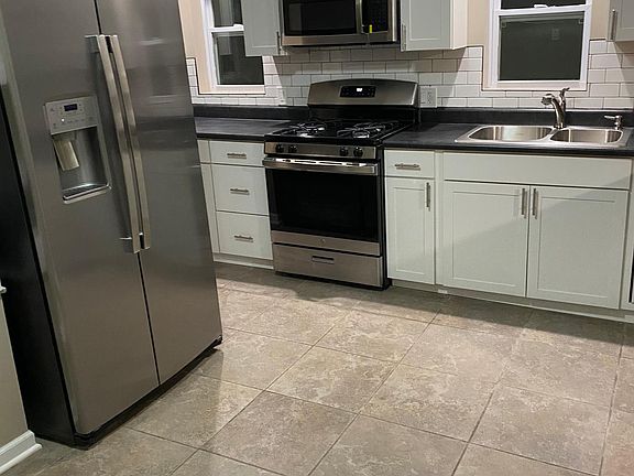 3rd image of 6614 Wirt St