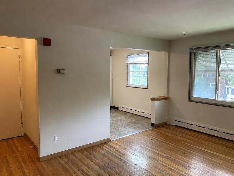 4610 Bryant Ave S — Photo 17