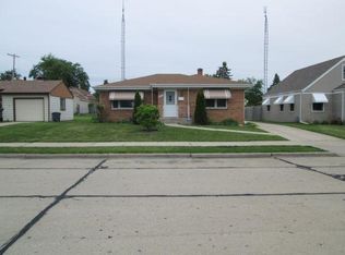 2900 Webster St, Racine, WI 53403