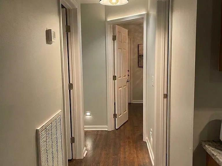 223 Walnut Dr — Photo 8