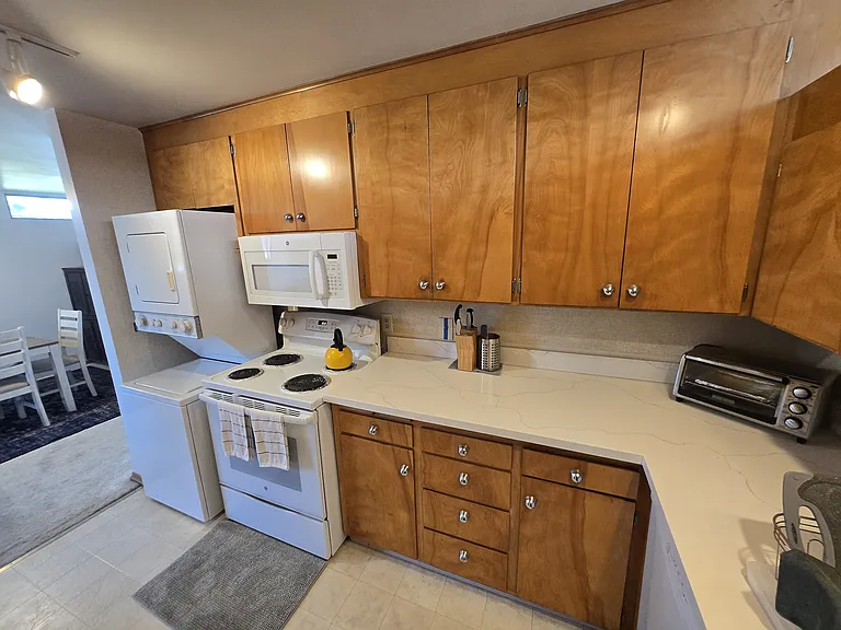 1300 6th Ave N #201 — Photo 22
