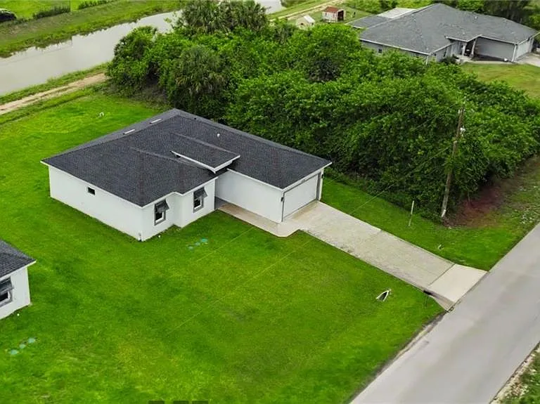 6048 Stratton Rd — Photo 33