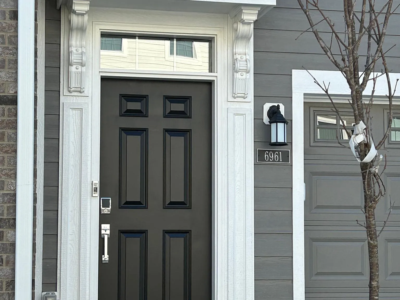 6961 Adalene Ln — Photo 2