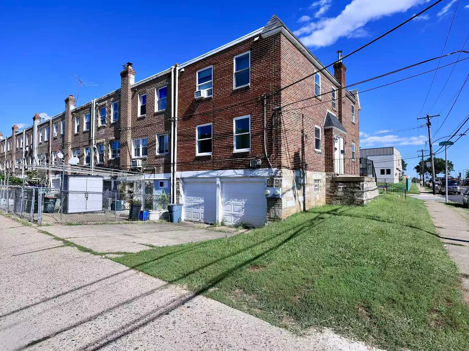 2 bed, 750 sqft, $1,300 — Photo 2