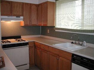 89 Abbott St, Providence, RI 02906