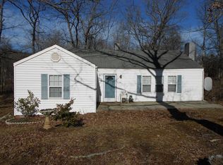 3919 Kivett Dr, Jamestown, NC 27282