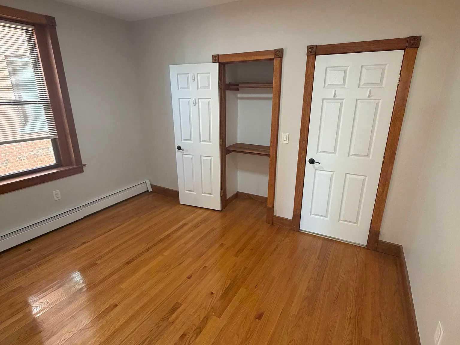 3 bed, $2,300 — Photo 2
