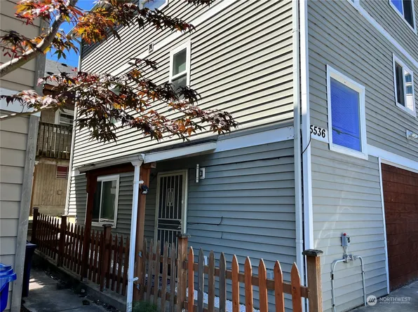 5536 15th Avenue S, Seattle, WA 98108