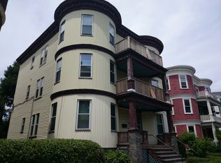 7 Pleasant St, Dorchester, MA 02125