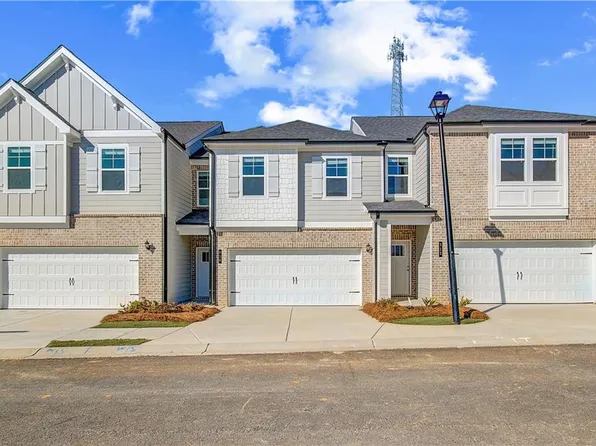 316 Shine Dr, Stockbridge, GA 30281