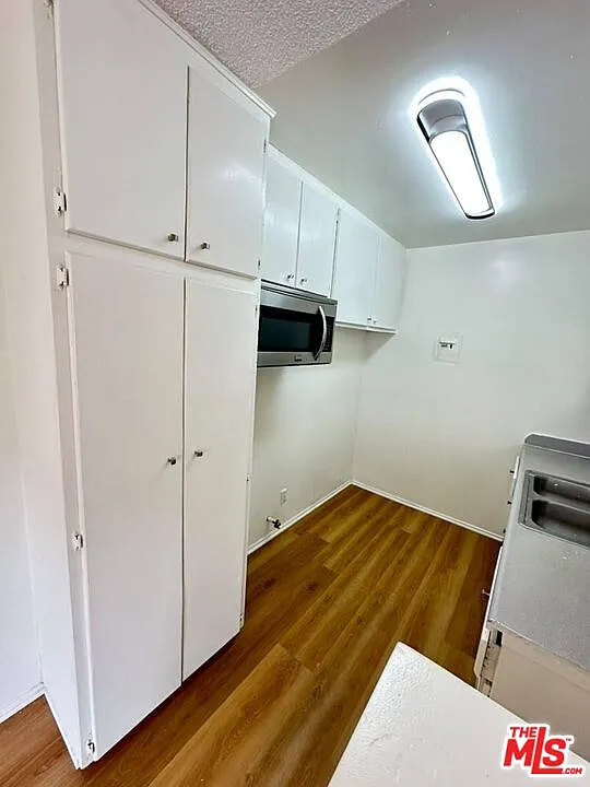1 bed, 1.0 bath, $1,950 — Photo 3