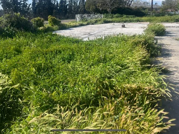 903 E Garrett Ave, Fresno, CA 93706
