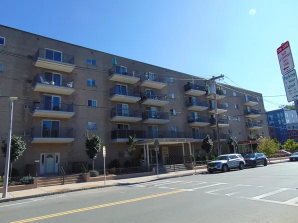 121 Tremont St APT 320, Brighton, MA 02135