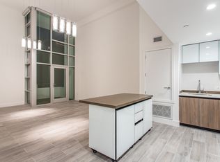 La Brea Regency LLC, Los Angeles, CA 90028