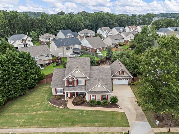 3rd image of 443 N Sweetwater Hills Dr