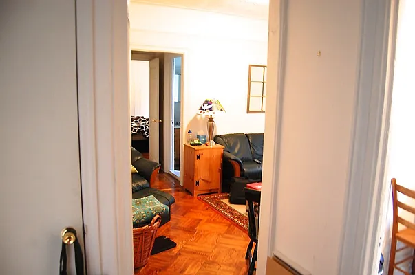 Rented by Resimplefy | media 7