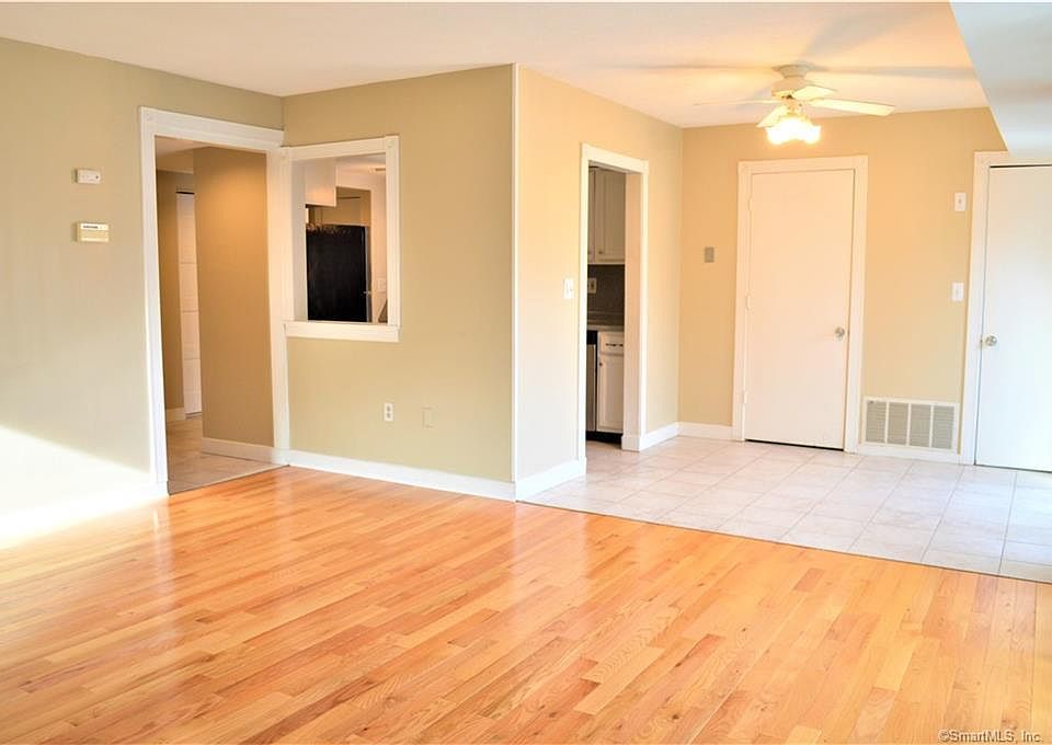 1st image of 100 Brookwood Dr APT D
