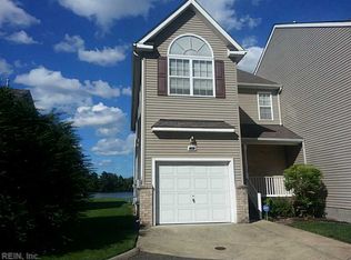 413 Reflection Ln, Hampton, VA 23666