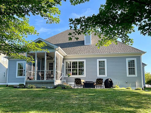 3rd image of 10945 Blooming Orchard Dr