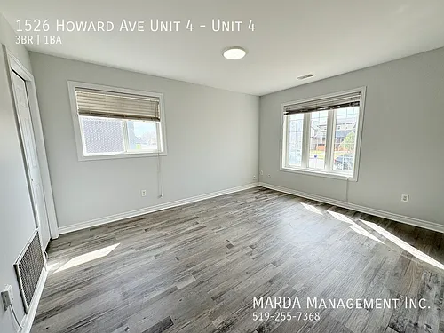 1526 Howard Ave #4 Photo 1