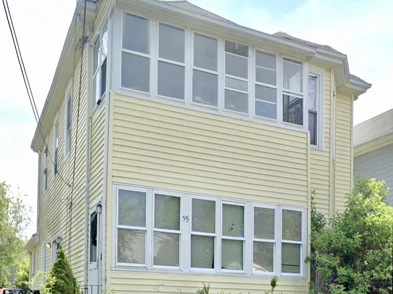 35 Gloucester Street — Photo 1