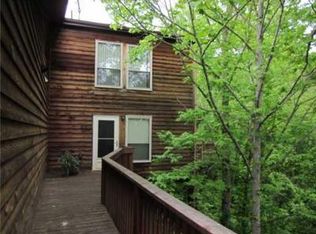 303 Powder Horn Rd, Charleston, WV 25314