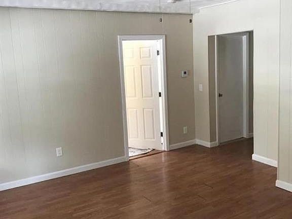 5th image of 1175 Atwood Ave