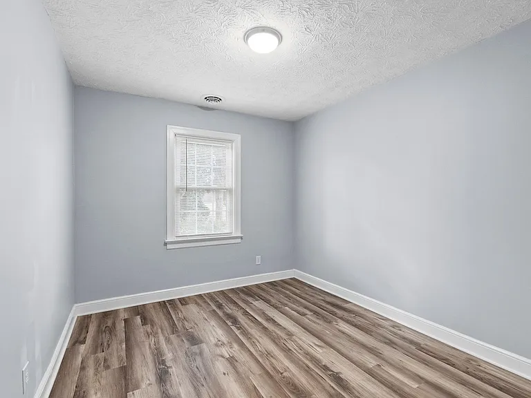 552 Cook Johnson Rd — Photo 17