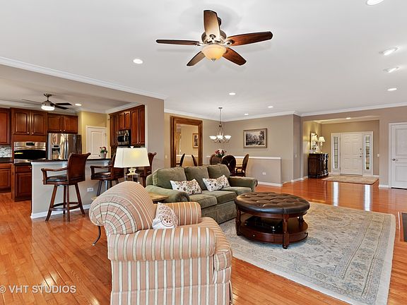 5th image of 3229 Province Cir