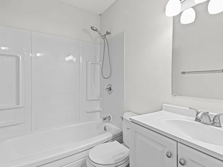 Redwood Village Townhomes — Photo 46