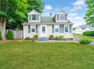 30 Battis Rd, Hamden, CT 06514