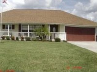 1102 Weatherbee Rd, Fort Pierce, FL 34982