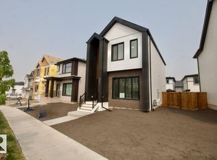 3864 Chrustawka Pl SW, Edmonton, AB T6W 4M8