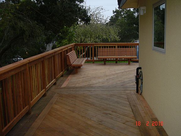 Side Deck towards Main