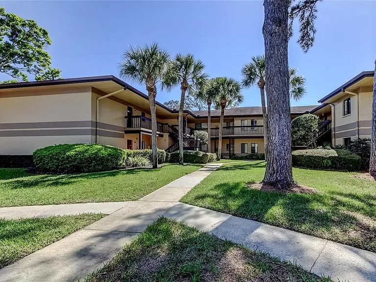 2673 Sabal Springs Cir #201 — Photo 33