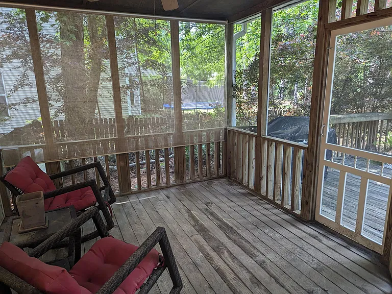 3320 Cedar Creek Ct — Photo 10