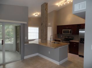 2810 N Oakland Forest Dr APT 305, Fort Lauderdale, FL 33309