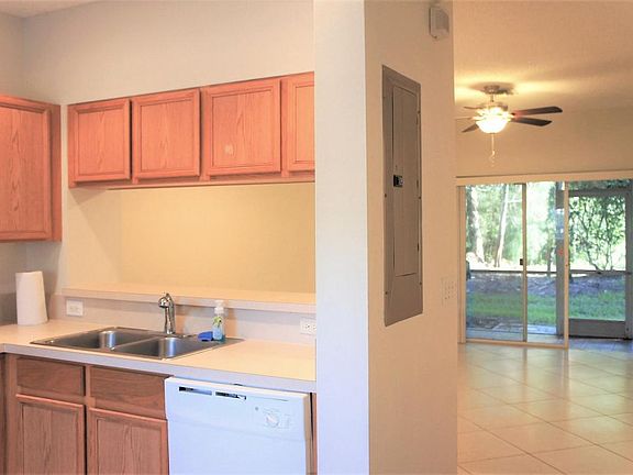 3rd image of 4925 Palmbrooke Cir