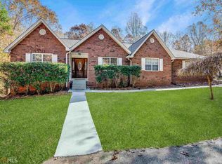 820 Amelia Rd, Griffin, GA 30223