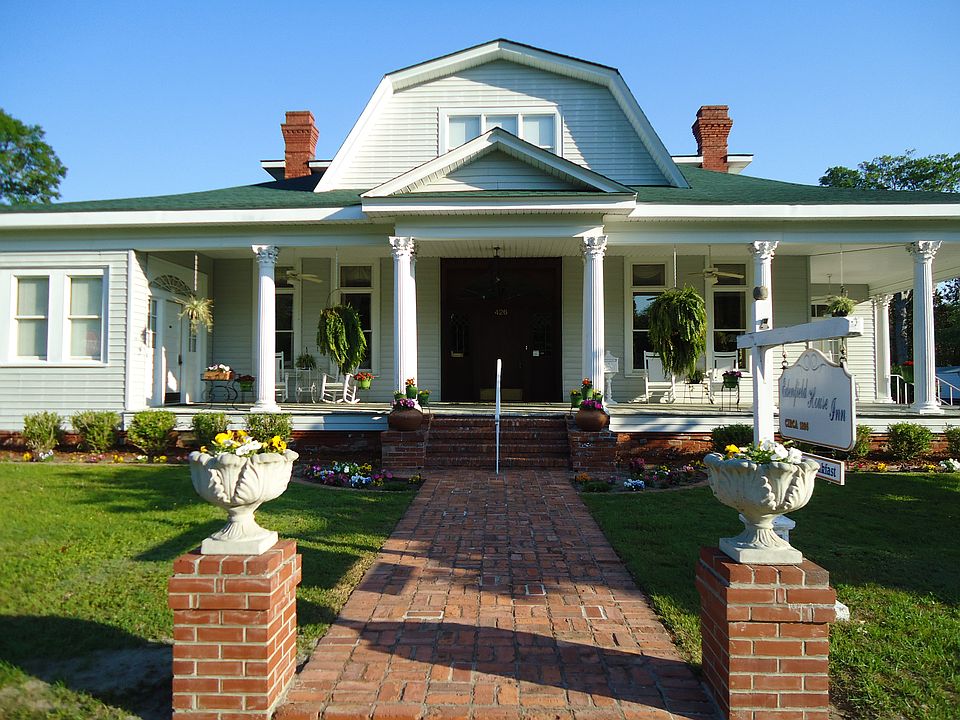 View from the front sidewalk
