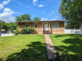 9101 Stark Ave, Kansas City, MO 64138