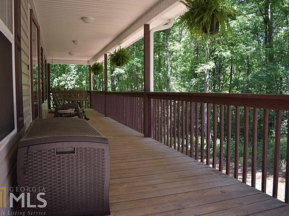 3rd image of 204 Eastwinds Dr