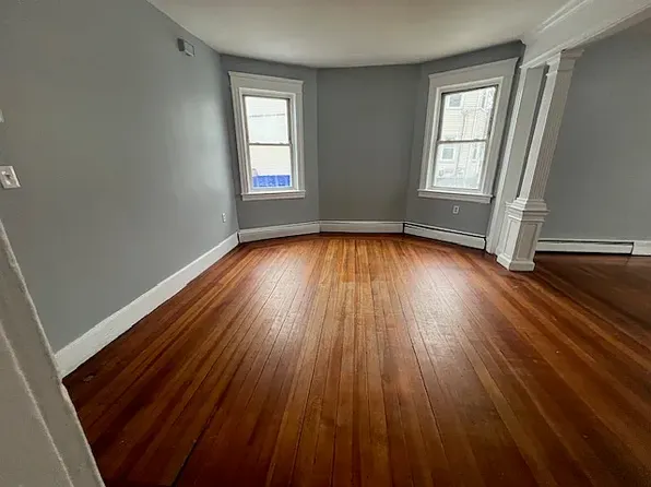 347 Douglas Ave #1, Providence, RI 02908