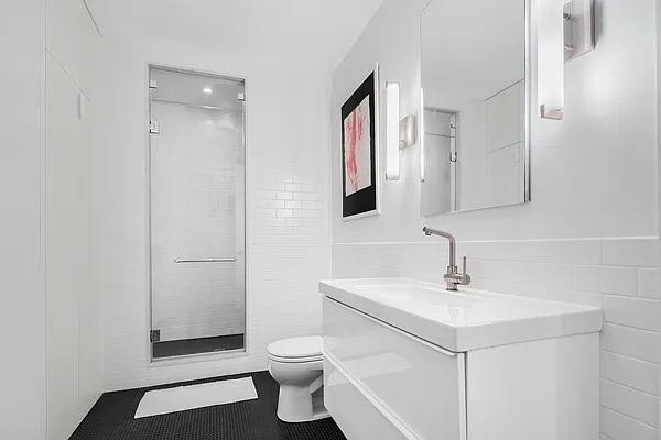 Sold by Coleman Real Estate Group | media 8