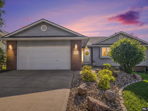 11809 S 53rd Ave, Papillion, NE 68133